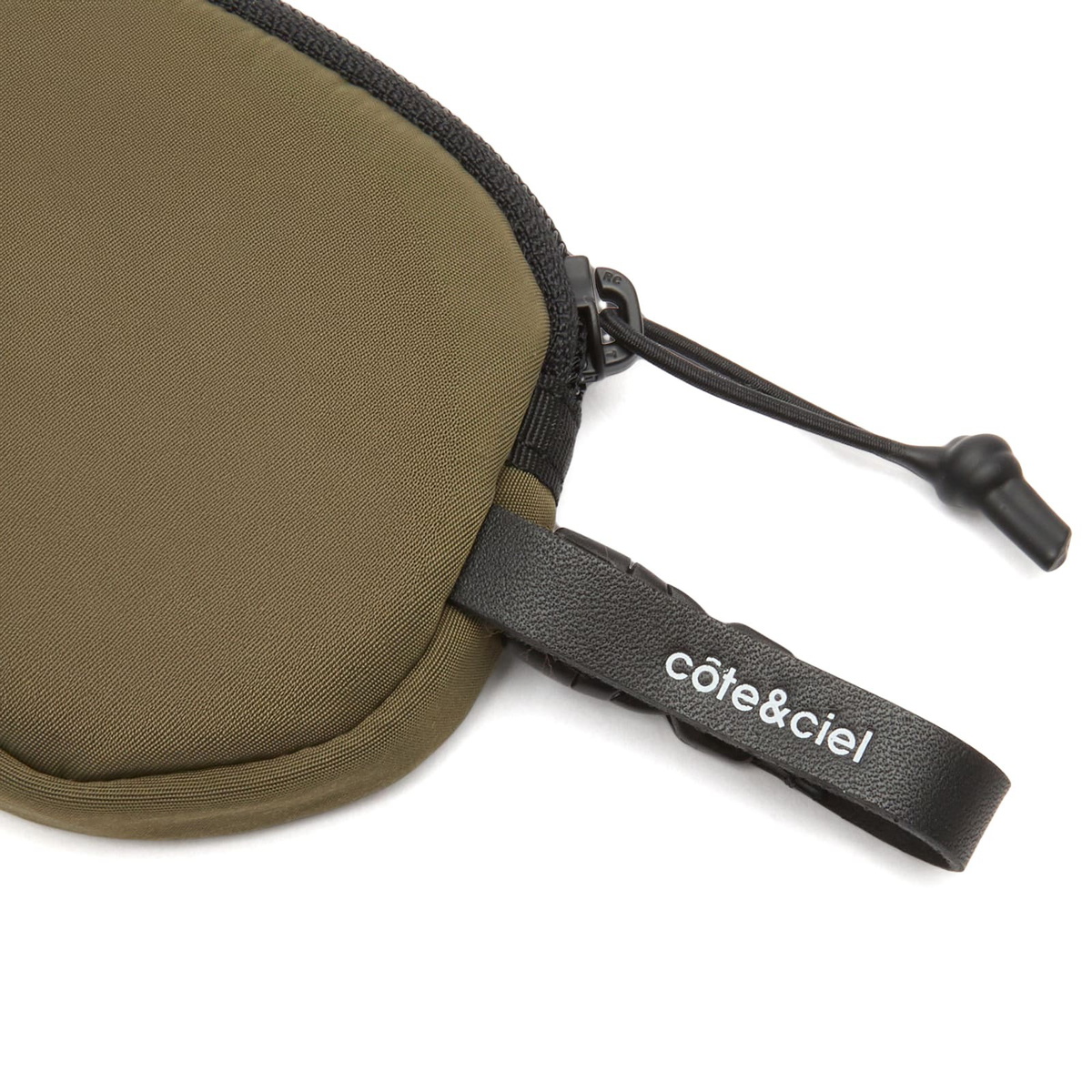 Cote&Ciel Eyewear Pouch in Cargo Green 