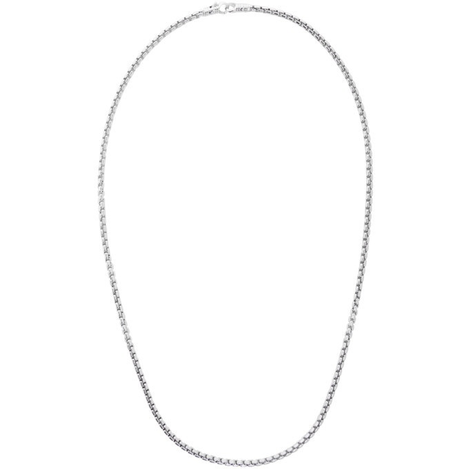 Photo: Tom Wood Silver Venetian Chain Single M Necklace