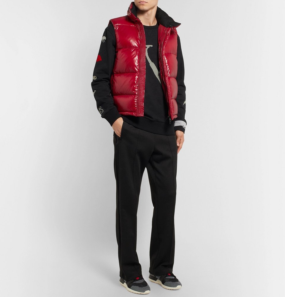 Moncler red sales gilet mens