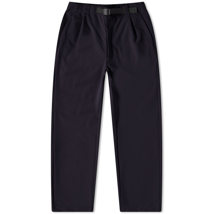 Photo: Goldwin Men's One Tuck Tapered Stretch Pants in Navy