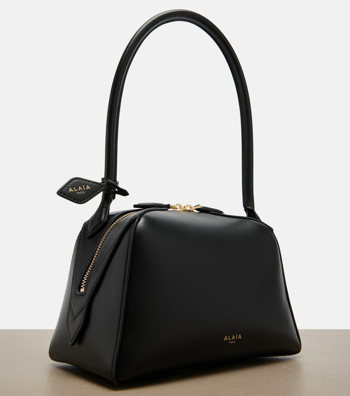 Alaïa Le Bouledogue Small leather tote bag