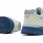 New Balance 990v4 Sneaker in Moonbeam/Magic Blue