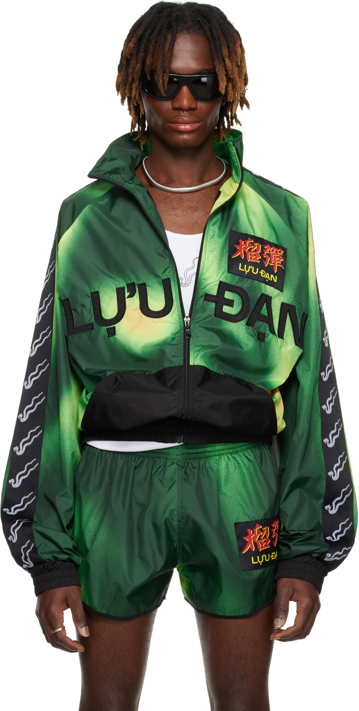 LU'U DAN コート LU'U DANのブラック Melton オーバーコートがセール中