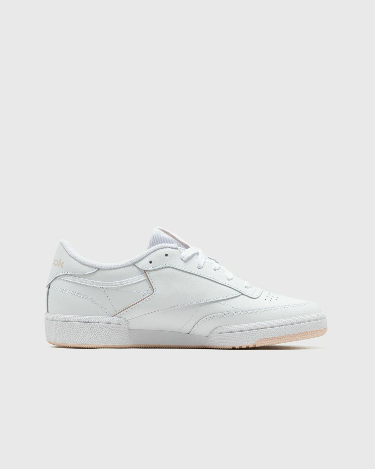 Plain hot sale white reeboks