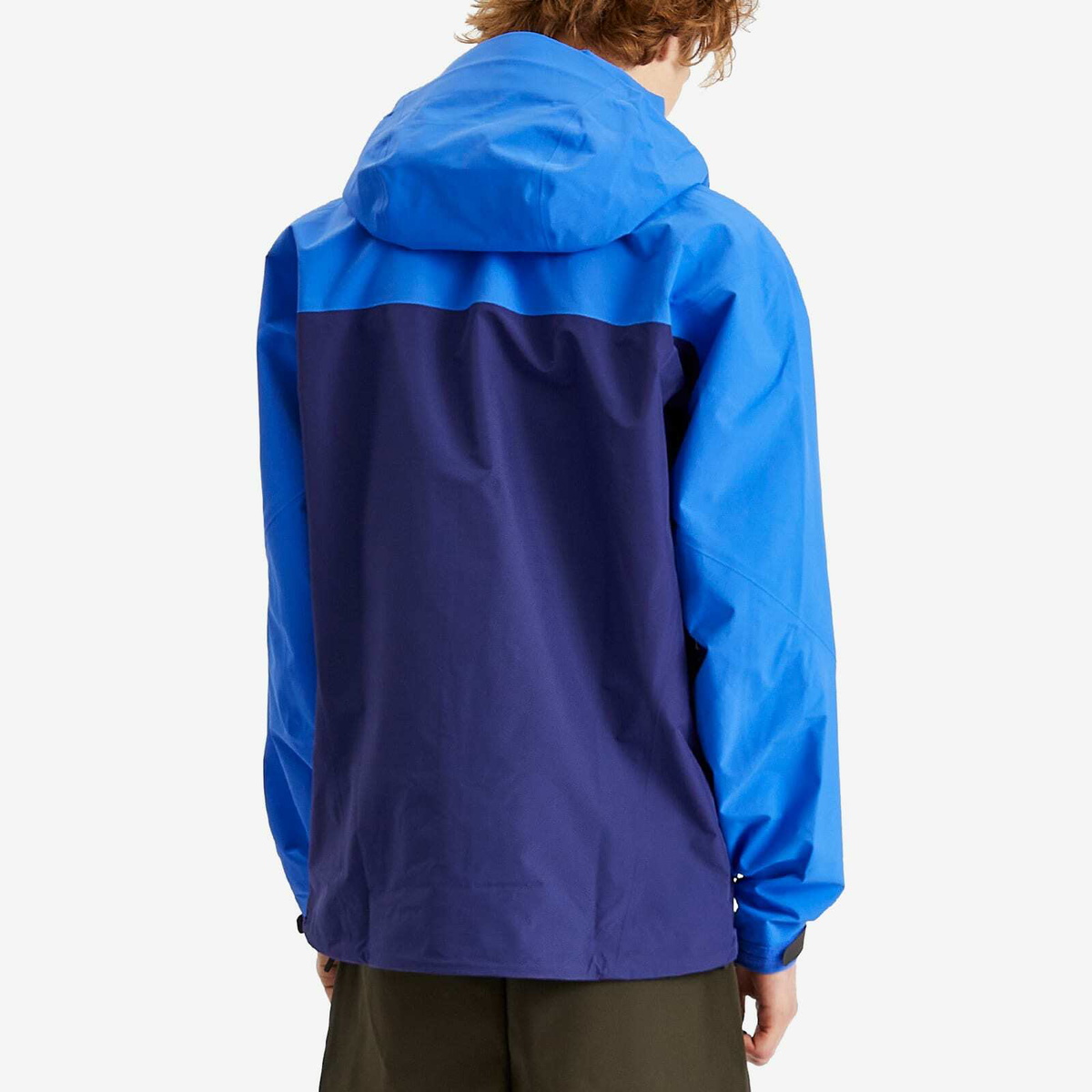 Arc'teryx Men's Beta AR Gore-Tex Jacket in Electra/Soulsonic Arc'teryx