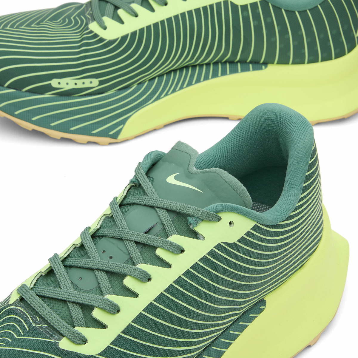 Nike Men's ACG Ultra Fly Trail 2 in Dutch Green/Barely Vol/Vegas Gold