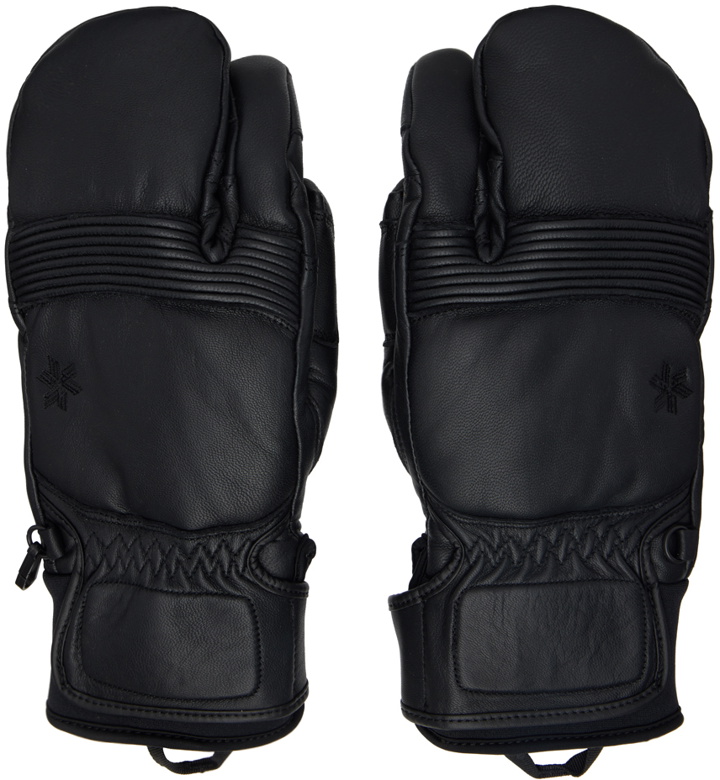 Photo: Goldwin Black Formfitting Gloves