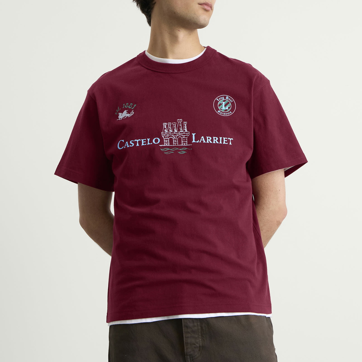 Larriet Men's Castelo T-Shirt in Maroon