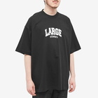 Vetements Men's Large Logo T-Shirt in Black