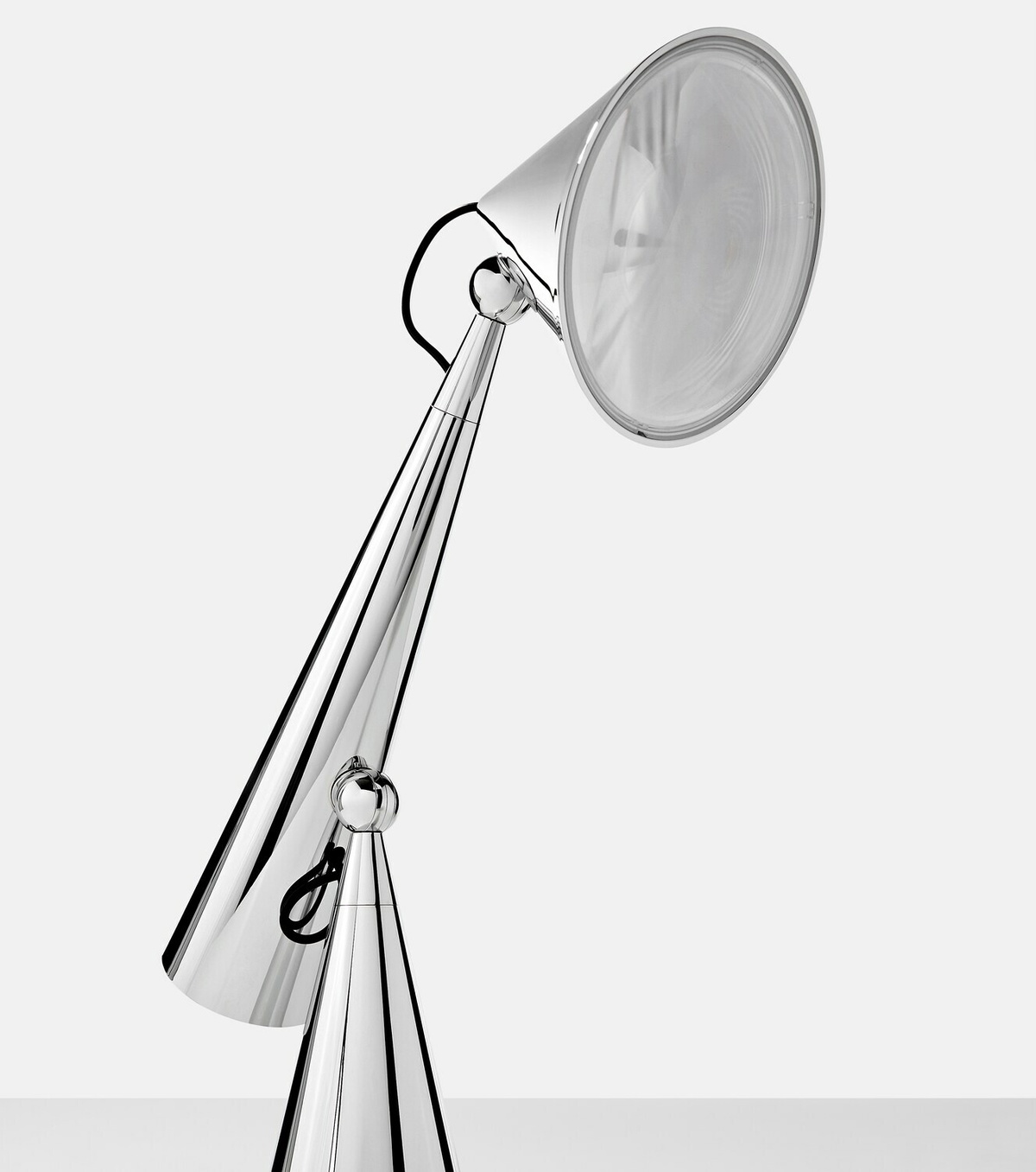Tom Dixon Pose Portable table lamp