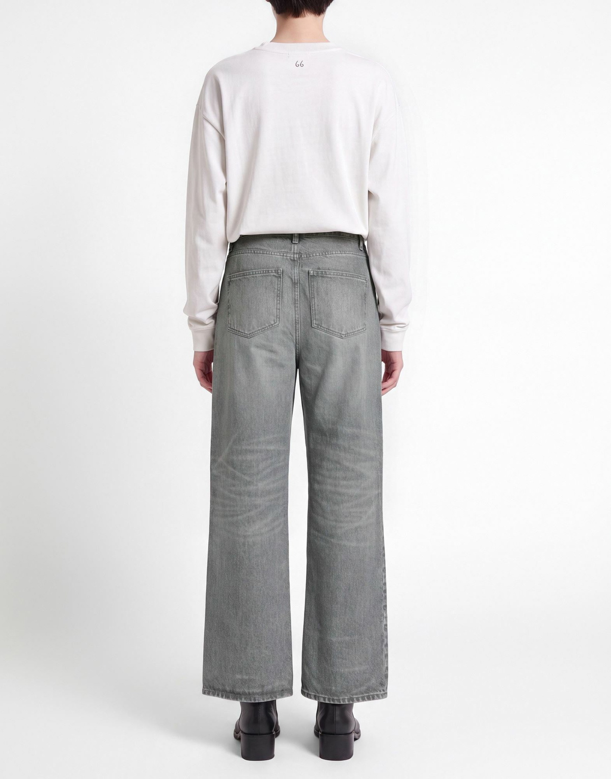 Skall Studio Womens Jeans in Grey