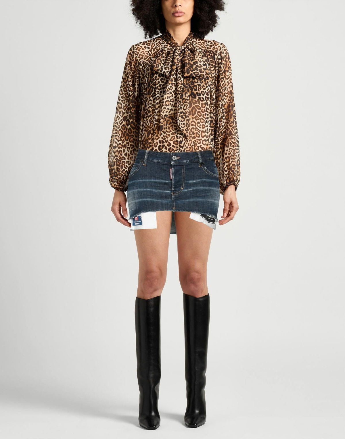 Dsquared2 Womens Denim skirt in Blue
