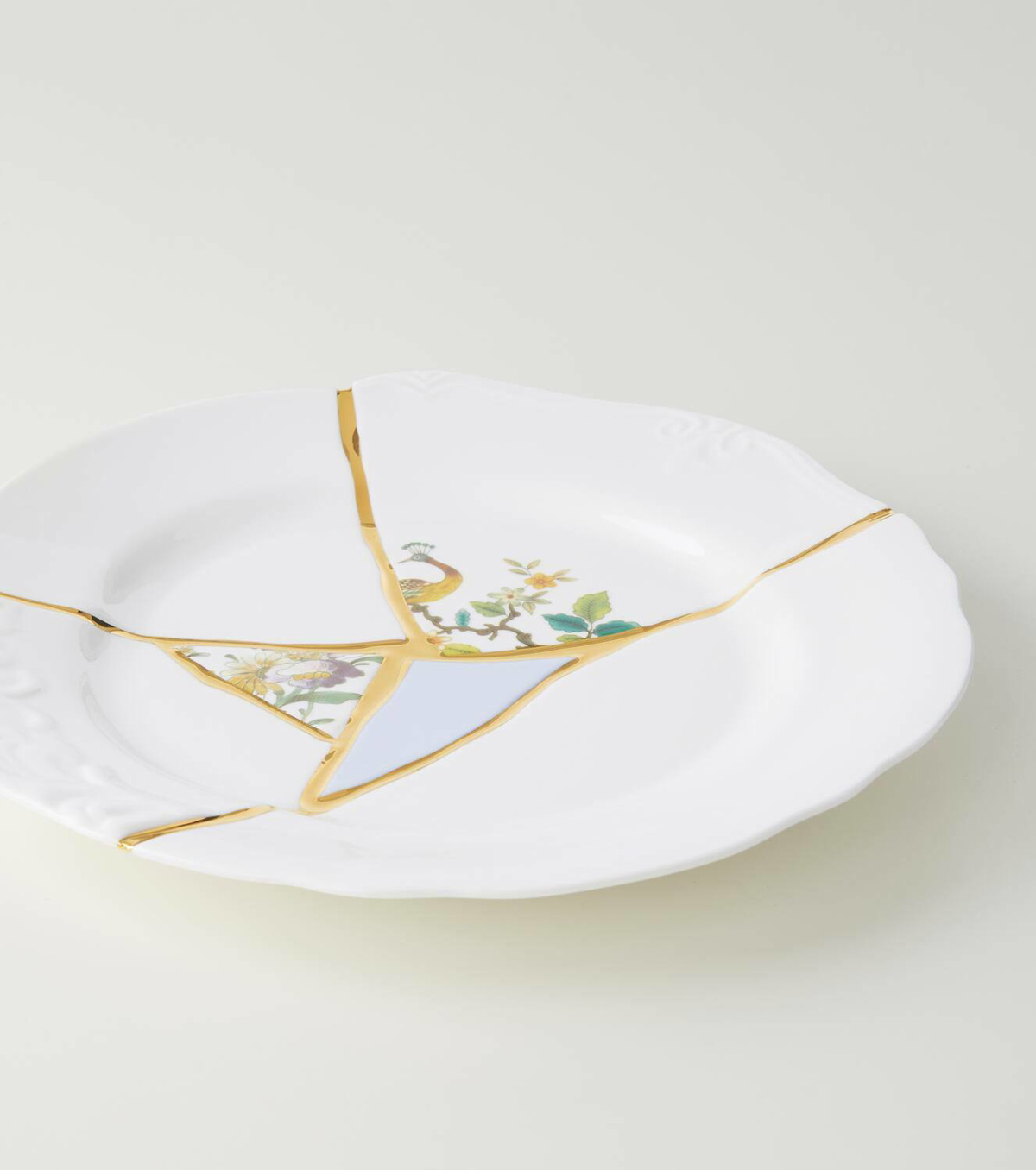 Seletti Kintsugi dessert plate by Marcantonio Raimondi Malerba
