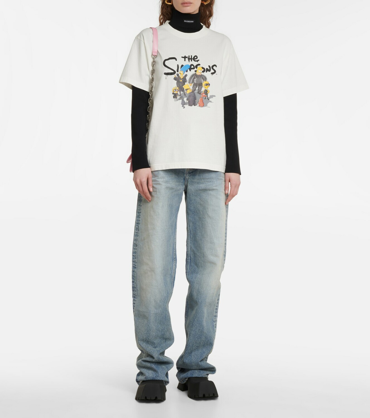 送料関税込【BALENCIAGA】Low-rise faded straight jeans デニム Low-rise faded straight jeans in blue - Balenciaga | Mytheresa