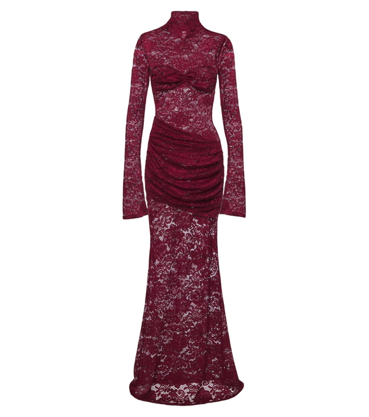 Photo: Bananhot Francisca guipure lace gown