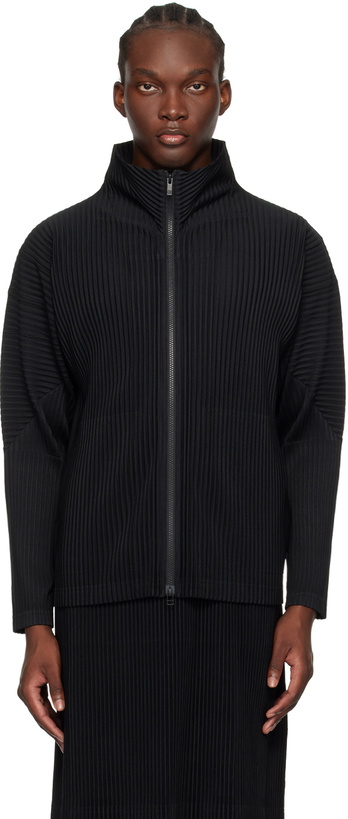 Photo: HOMME PLISSÉ ISSEY MIYAKE Black Basics Jacket