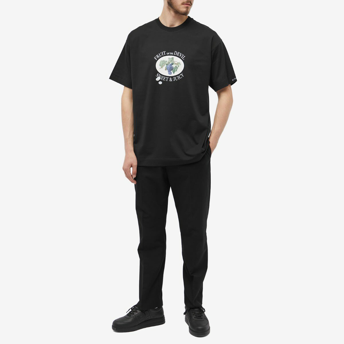 Givenchy Men's Fruit T-Shirt in Black Givenchy