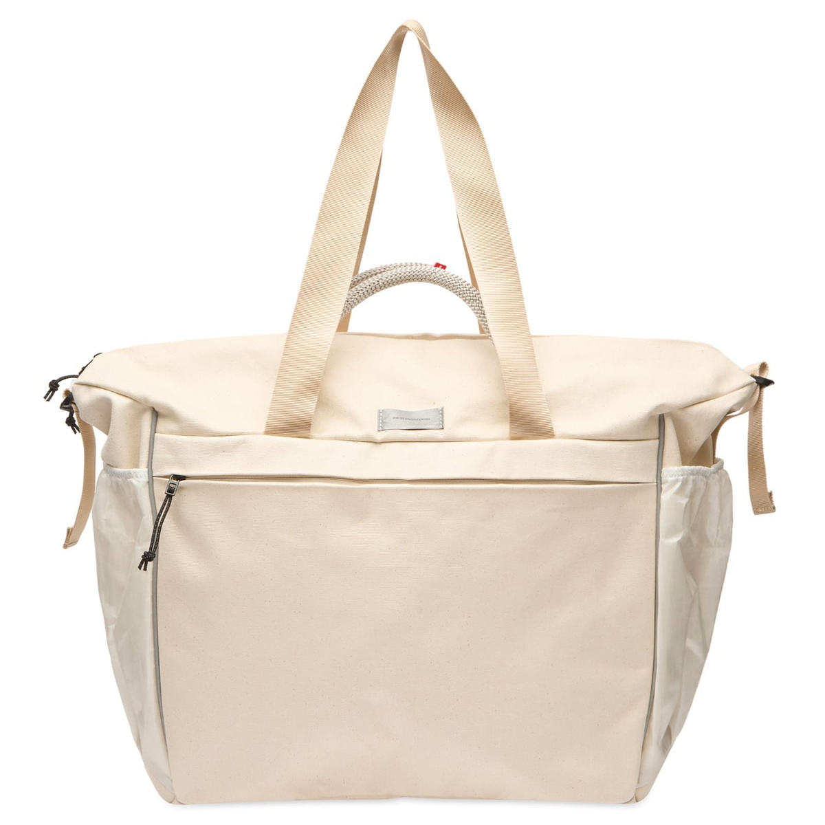 ON Court Pack 40L in Sesame/White 