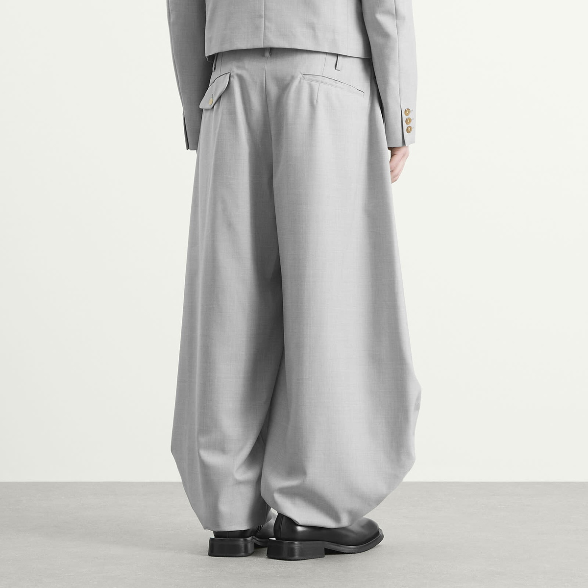 Comme des Garçons Homme Plus Men's Cuffed Structure Shorts in Light Grey