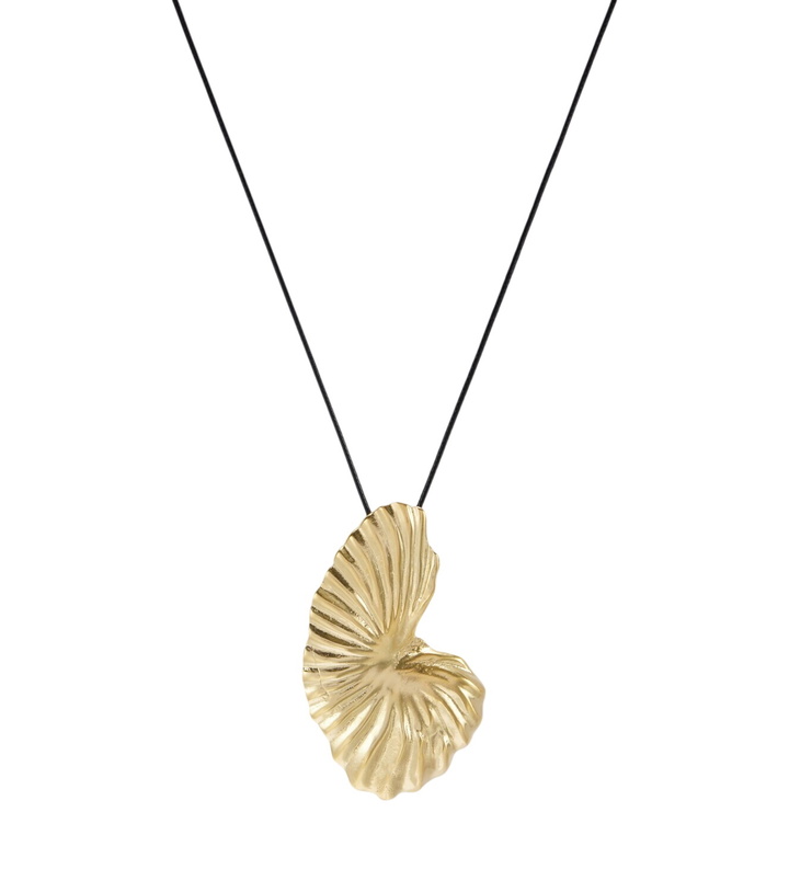 Photo: Ysso Birth of Venus 24kt gold-plated pendant necklace