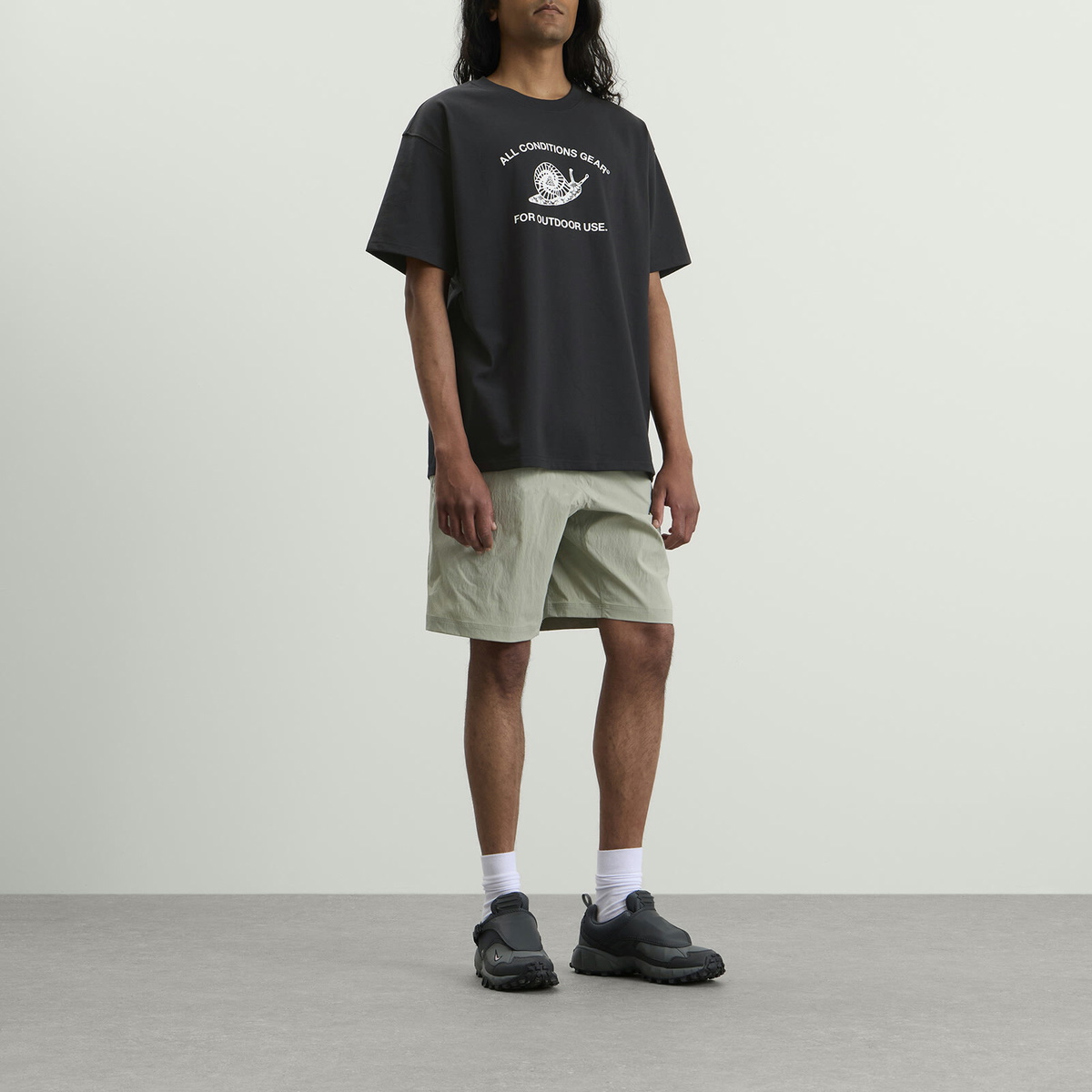 Nike Men's ACG Mystery Snail T-Shirt in Black
