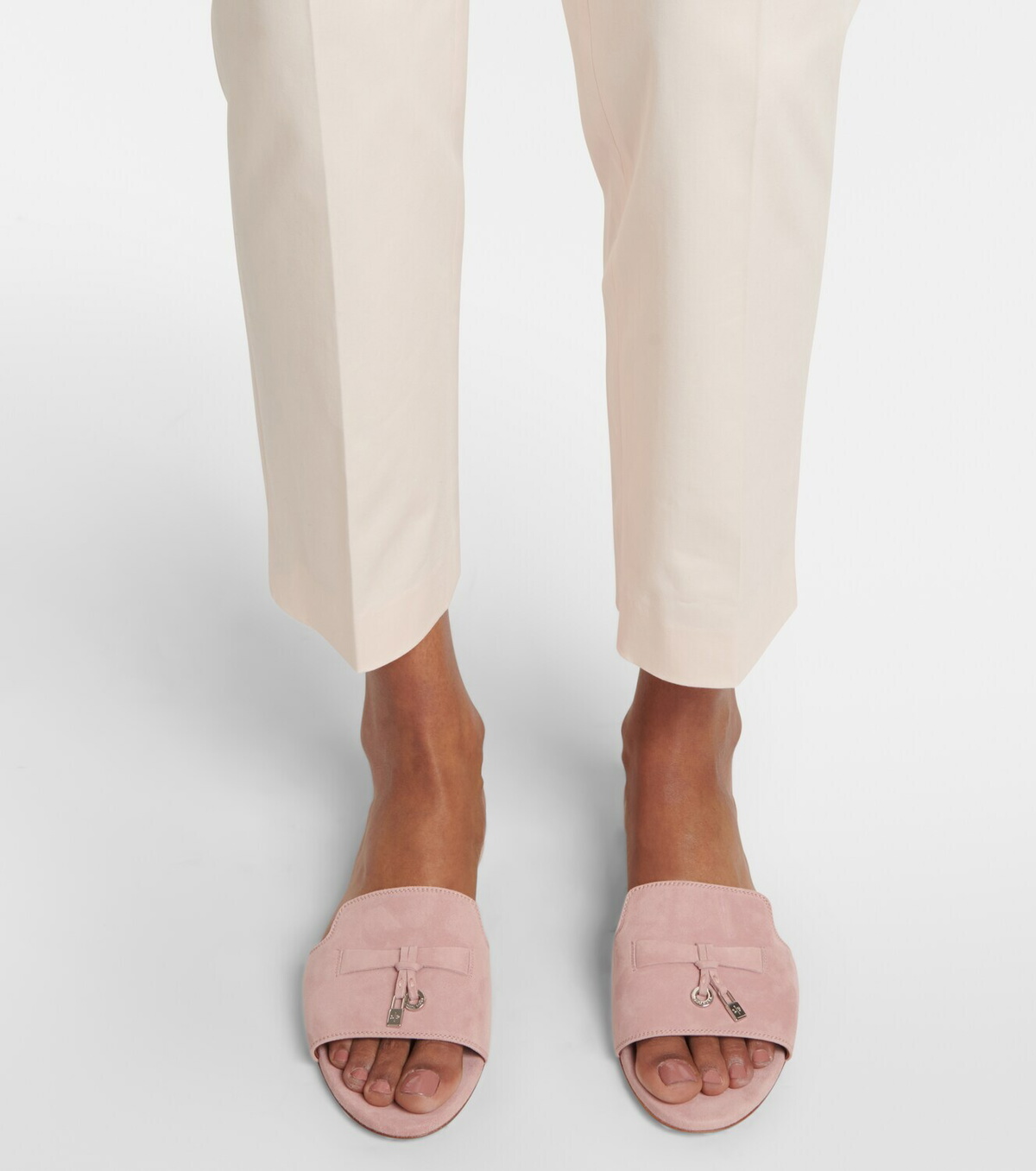 LORO PIANA サンダル Summer Charms suede slides812601 Loro Piana Summer Charms suede slides Loro Piana