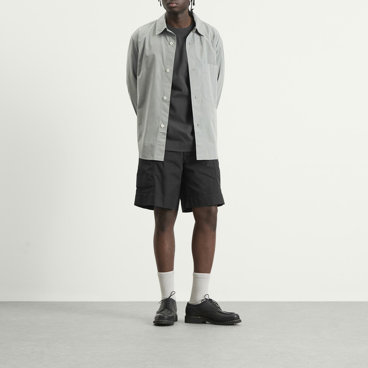 MHL by Margaret Howell Men's Cargo Pocket Shorts in Black