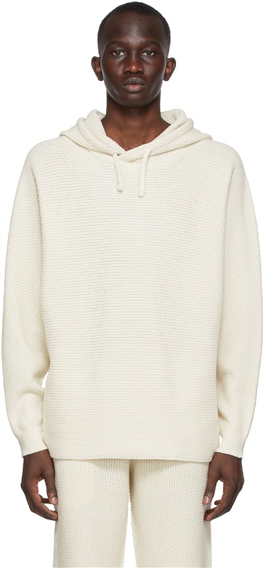 Photo: Homme Plissé Issey Miyake Off-White Rustic Knit Hoodie