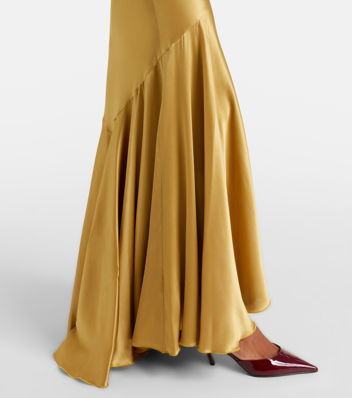Nina Ricci Open-back satin gown