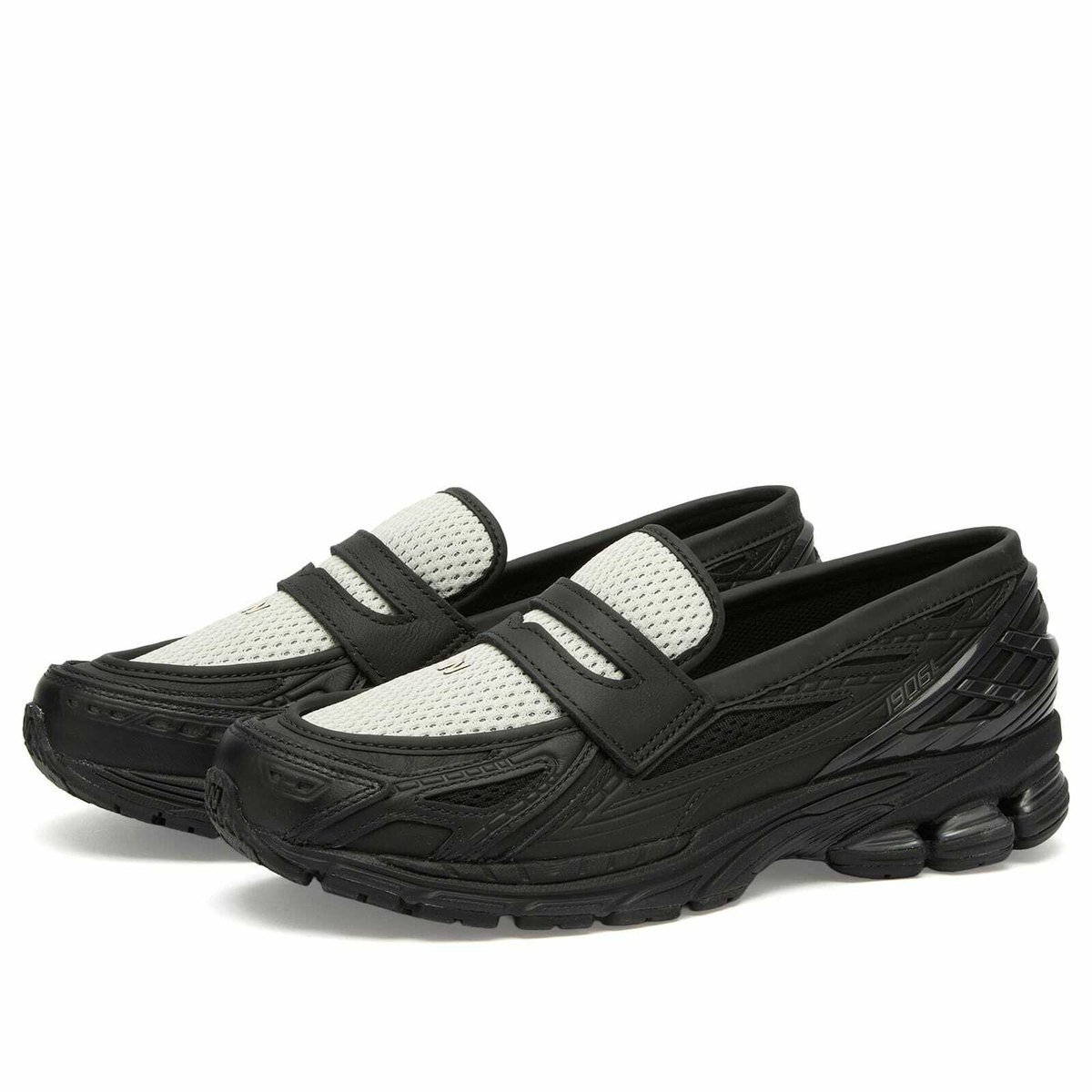 New Balance Men's 1906 Loafer Sneaker in Black/Angora