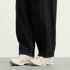Asics GEL-Kayano 20 Sneaker in Fossil/Cream