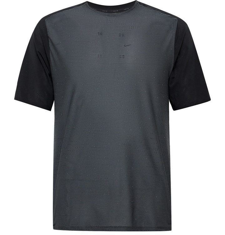 Photo: Nike Running - Tech Pack Panelled Mesh Running T-Shirt - Gray