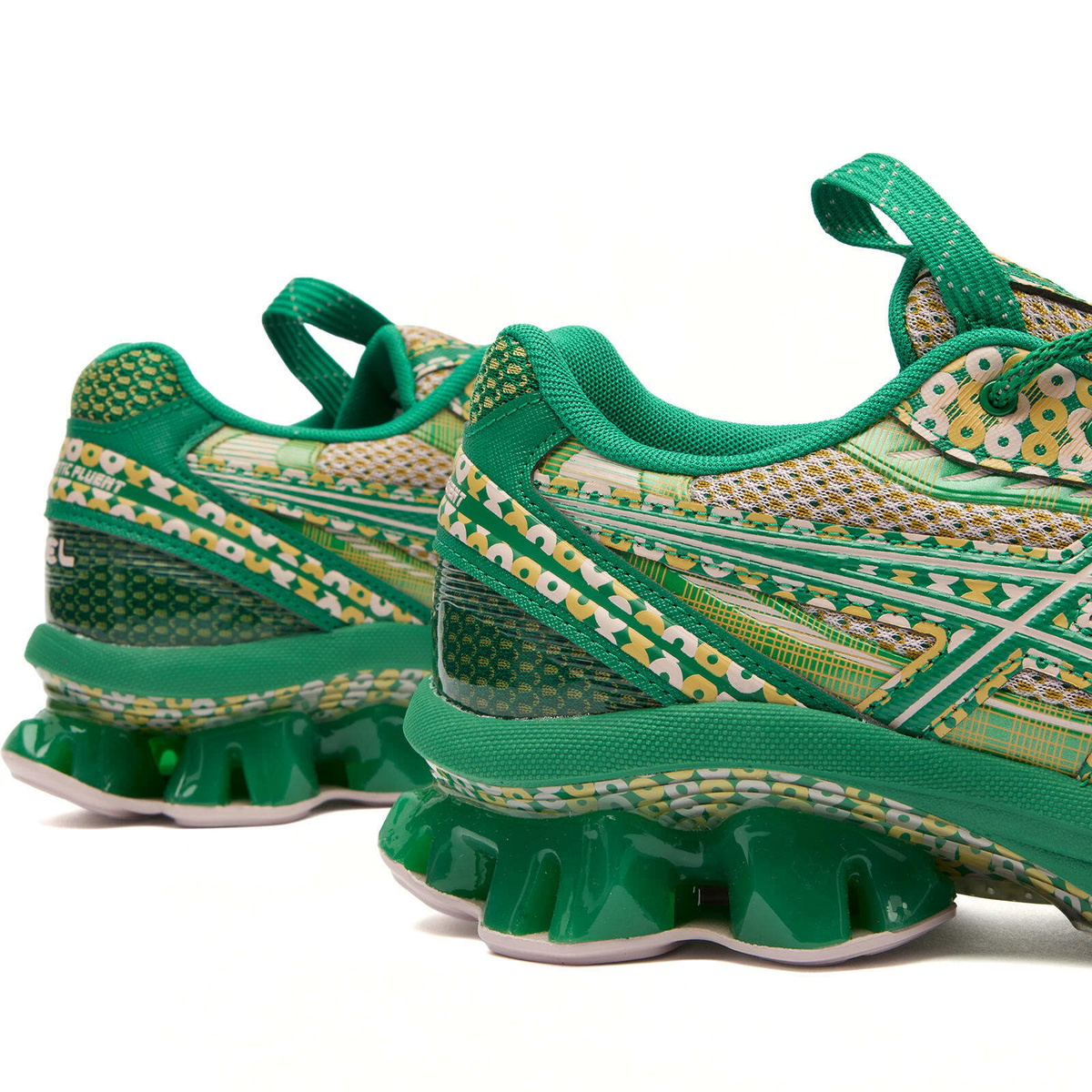 Asics US7-S Gel-Kenetic Fluent Sneakers in Watershed Rose/Kale
