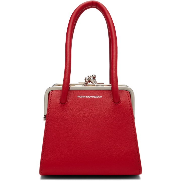 Photo: FIDAN NOVRUZOVA Red Boa Four Clasp Bag