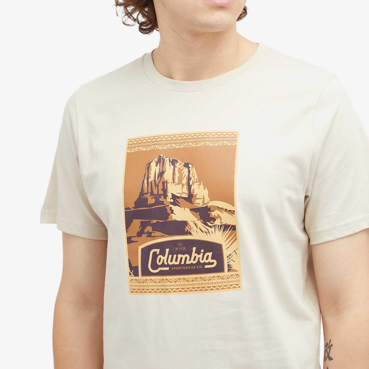 ★★Columbia★★ CU BIG WAVE LOGO SS TSHIRTS Natural Beige C COLUMBIA UNIVERSITY] CU BIG WAVE LOGO S/S T-SHIRTS 다크네이비