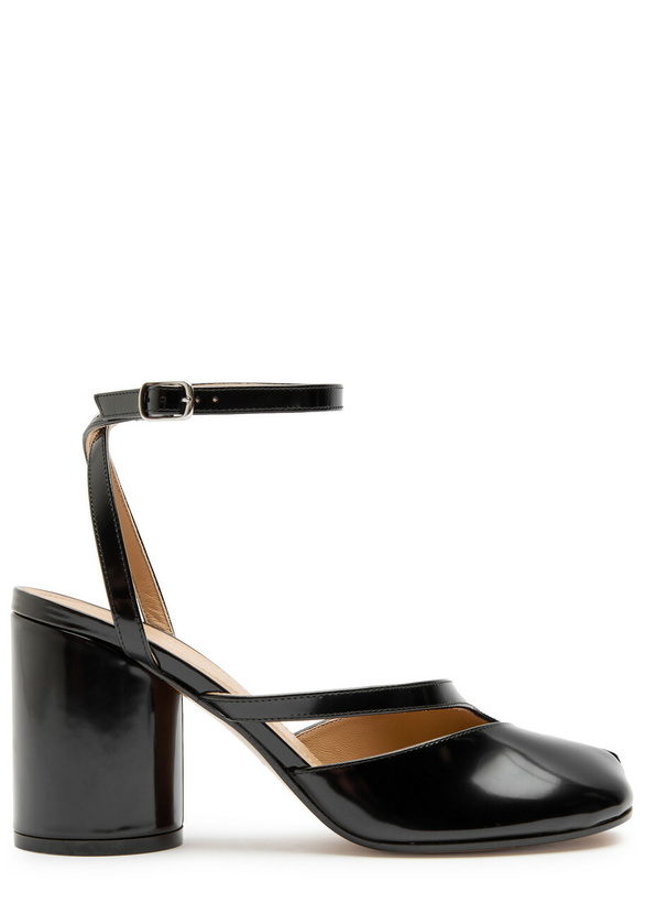 Photo: Maison Margiela Tabi 80 Patent Leather Sandals Black