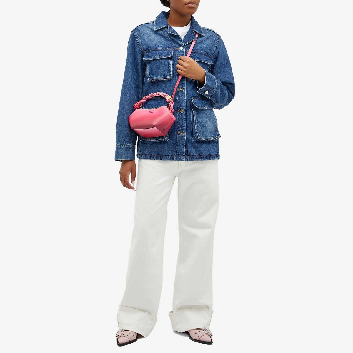 【送料&関税込】Ganni Bou Mini Magenta Bag GANNI Women's Bou Bag Mini Gradient in Hot Pink GANNI