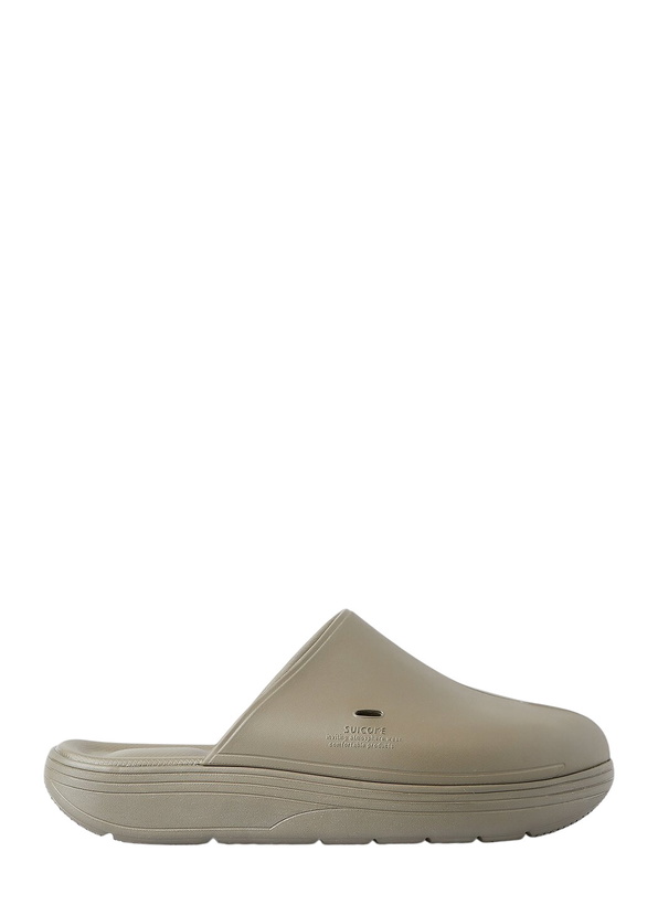Photo: Suicoke Polk Slides