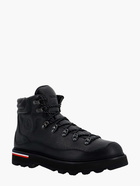 Moncler   Peka Trek Black   Mens