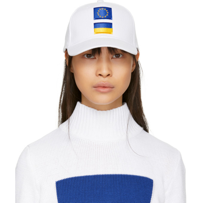 Photo: Anton Belinskiy White Eukraine Cap