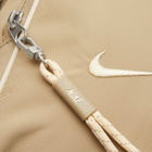 Nike Sportswear Essentials Bag in Khaki/Sandrift 