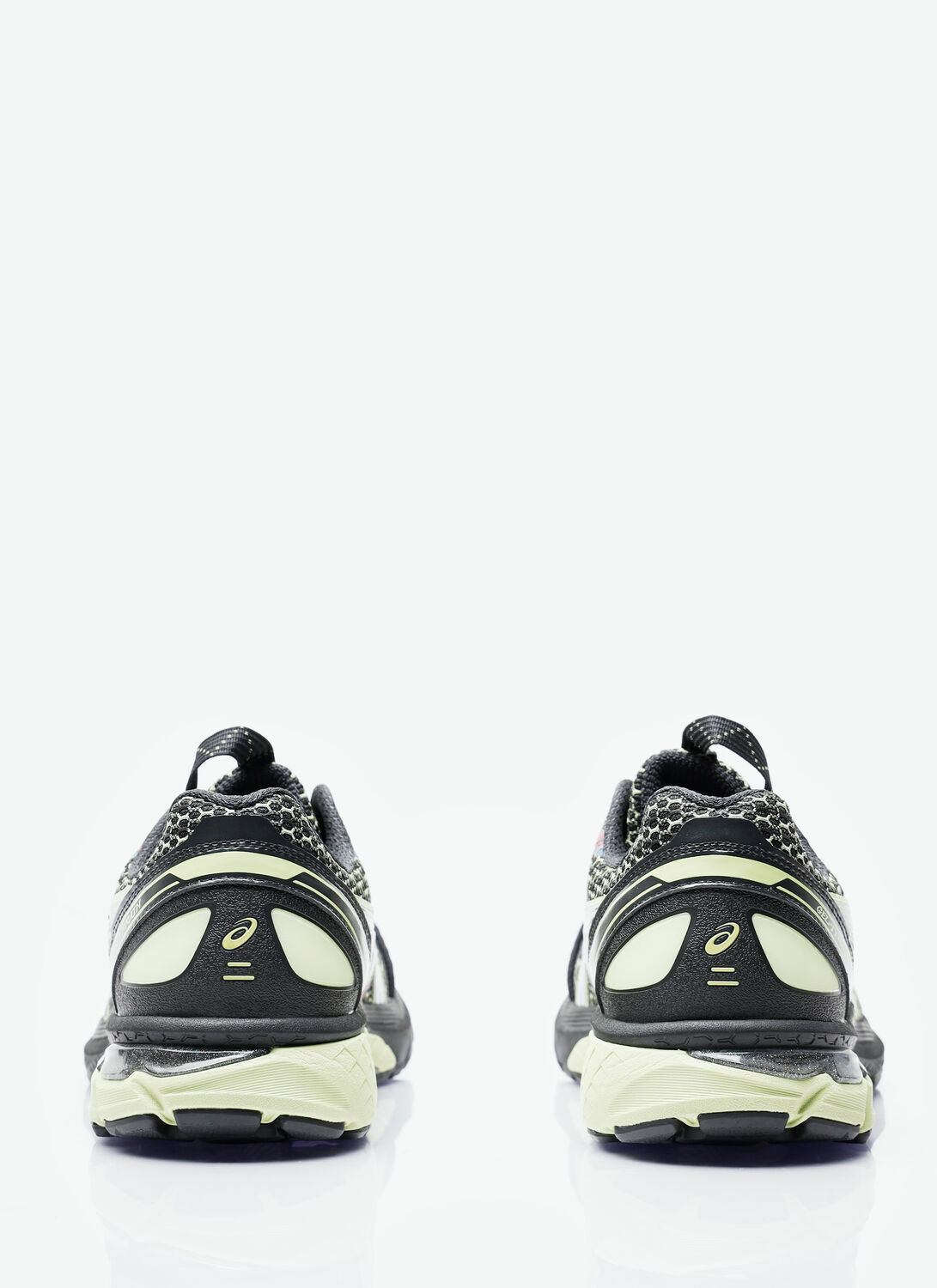 Asics US4-S Gel-Terrain Sneakers