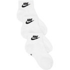 Nike Three-Pack White Essential Everyday Ankle Socks