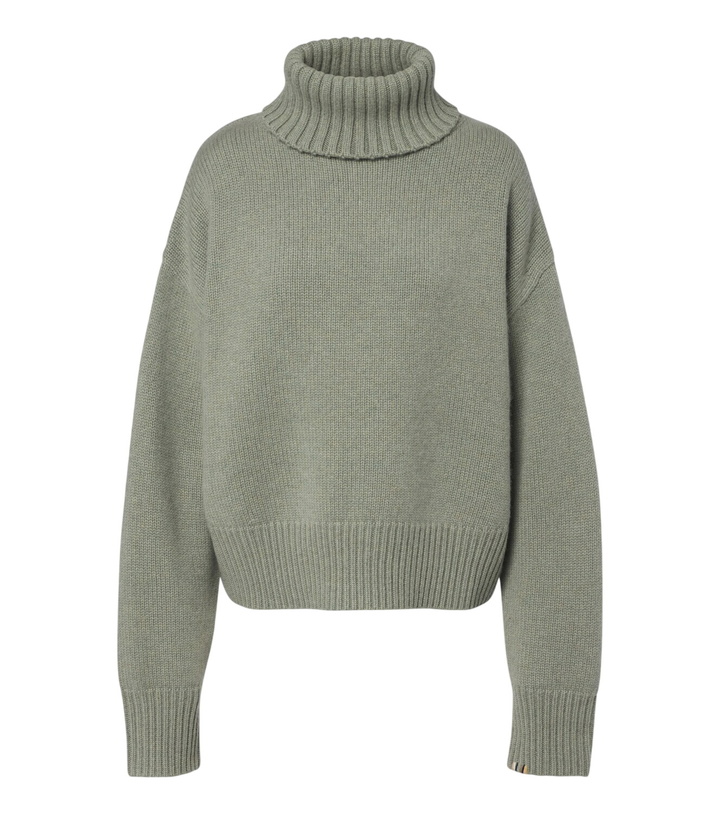 Photo: Extreme Cashmere N°434 Crop Xtra cashmere sweater
