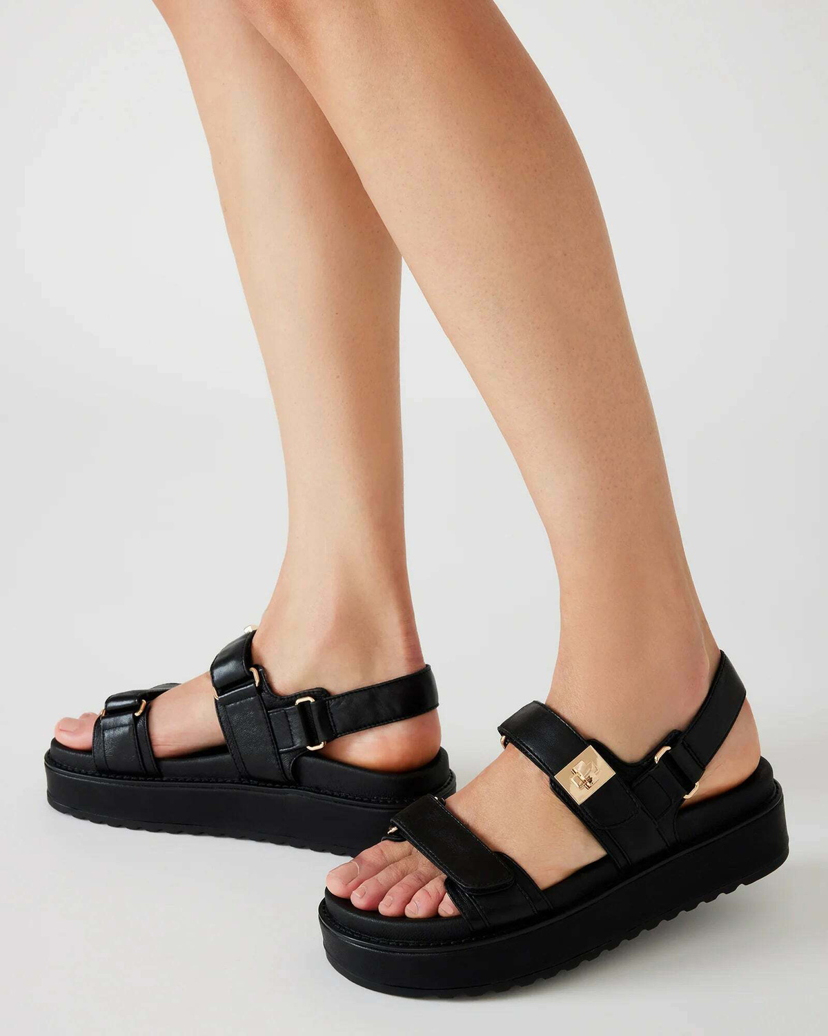 Steve Madden Bigmona Sandals in Black