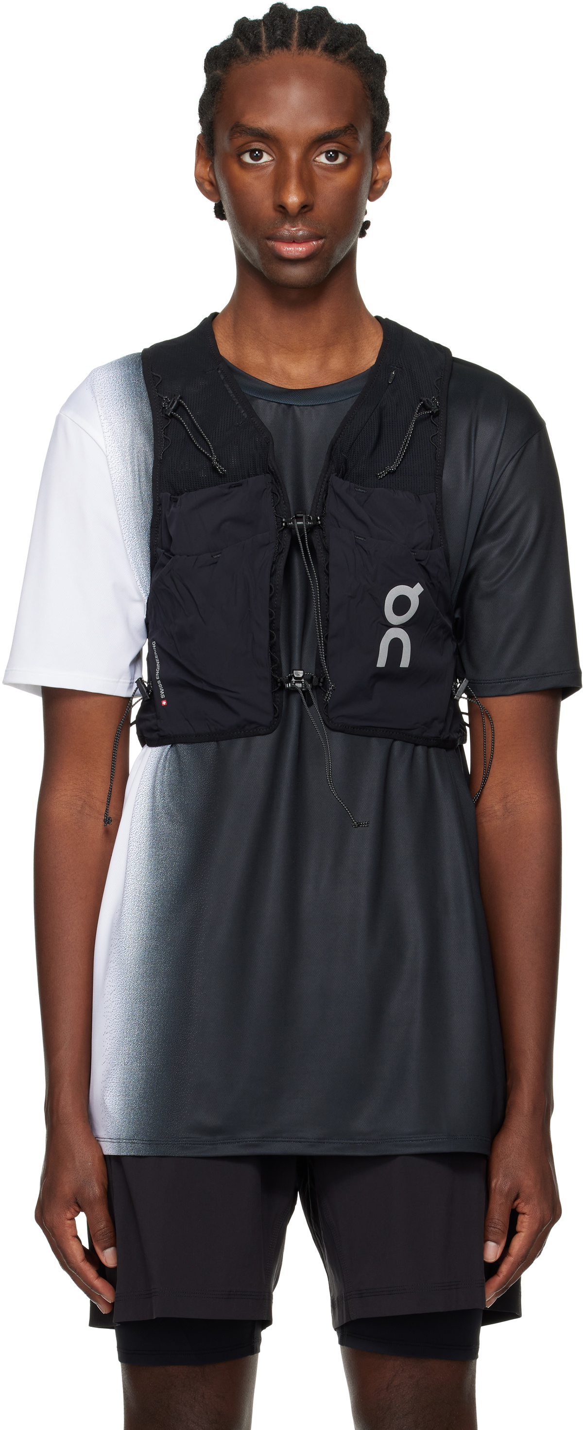 On Black Ultra 10L Vest