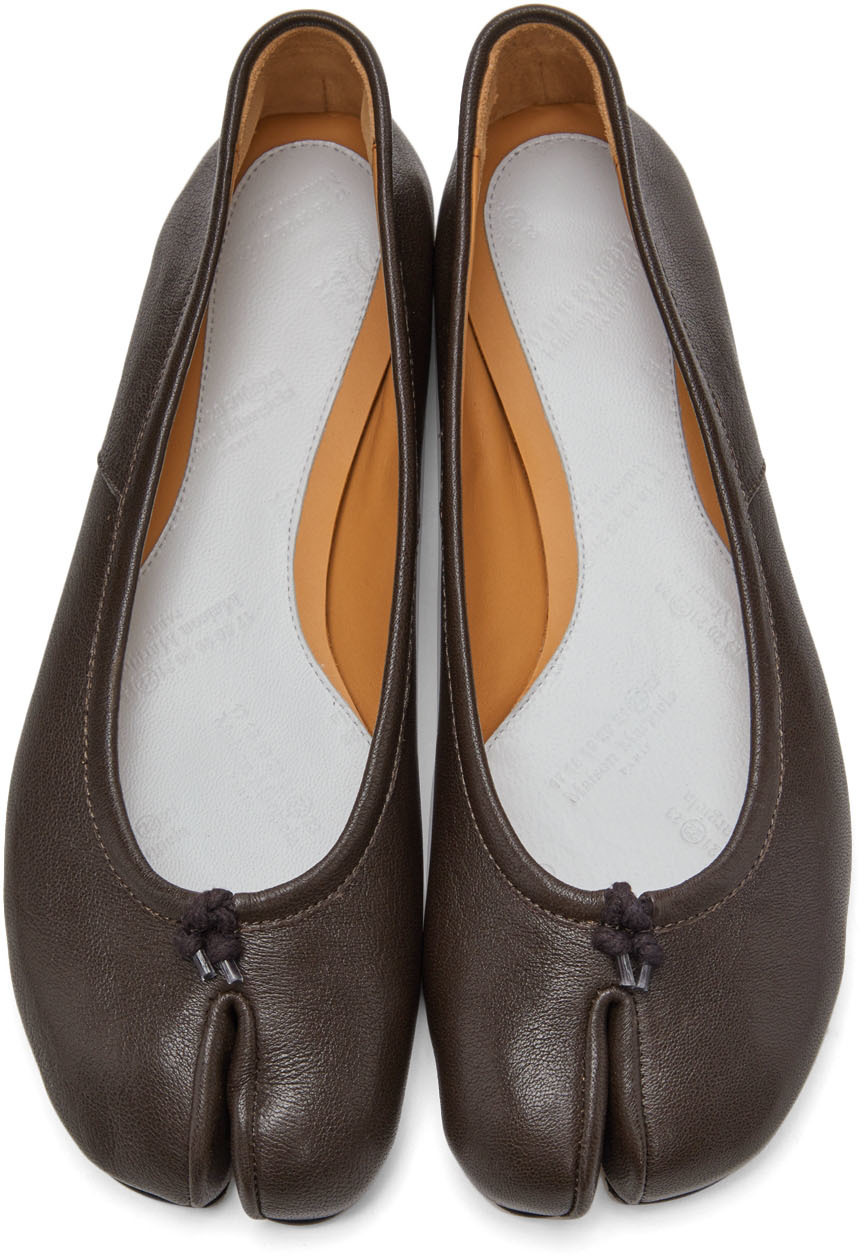 MAISON MARGIELA SSENSE限定 ブラウン Tabi バレエ Maison Margiela SSENSE Exclusive Brown Tabi Vintage Ballerina