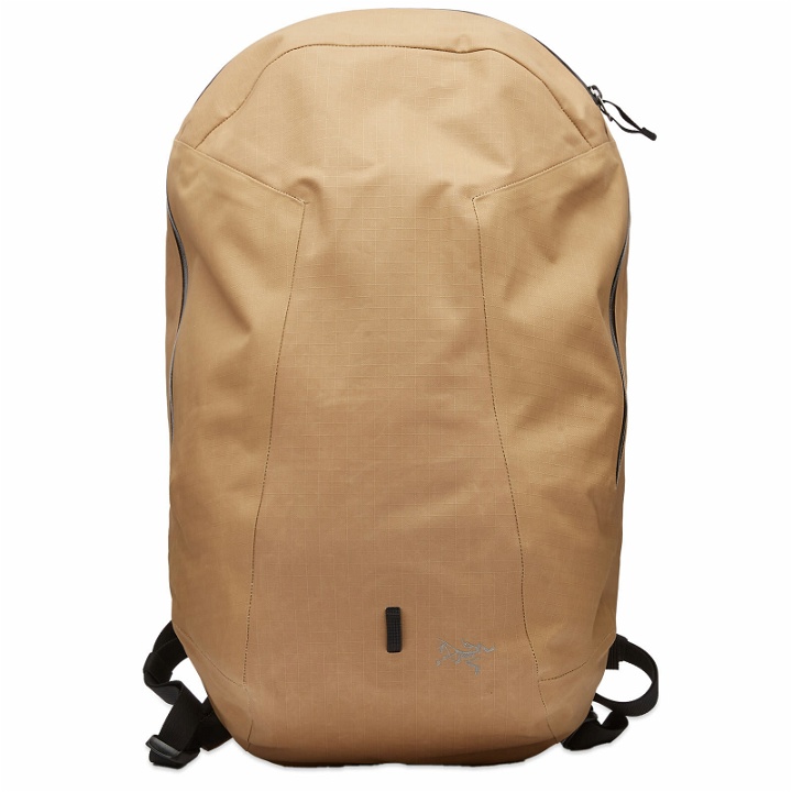 Photo: Arc'teryx Men's Granville 16 Backpack in Canvas