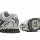 Saucony Progrid V2 Sneaker in Silver/Navy