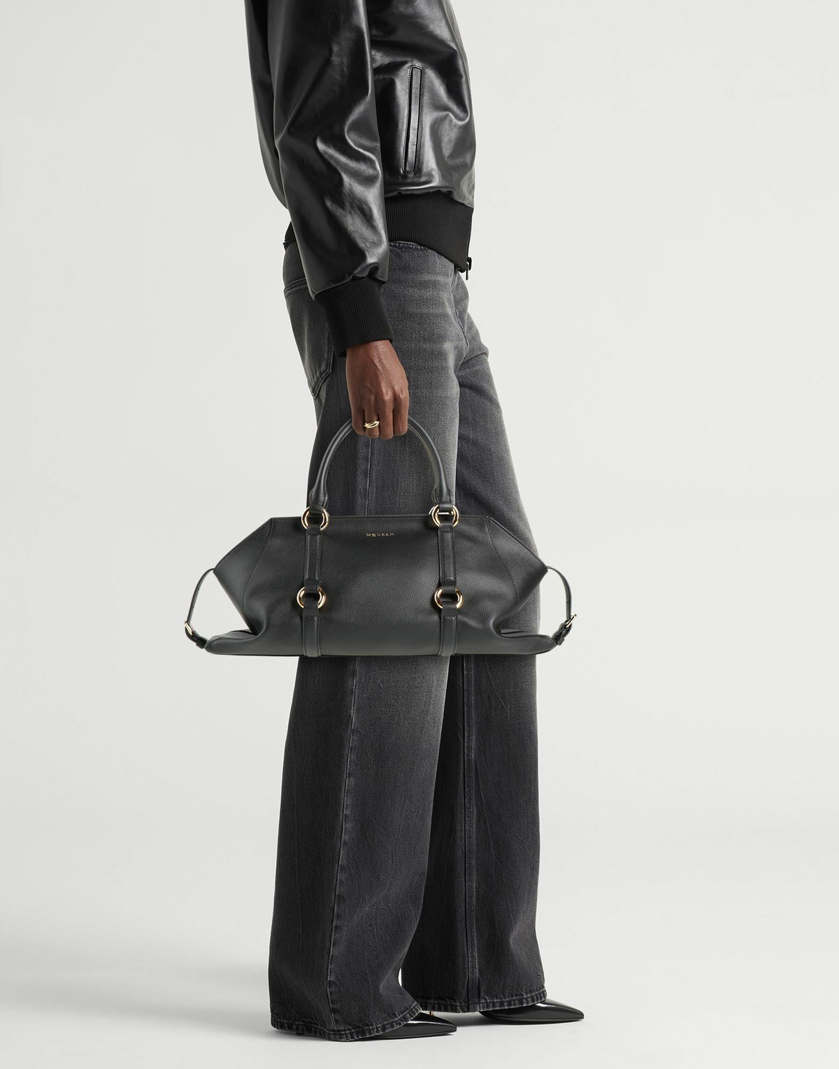 Mcqueen Womens Handbag in Black